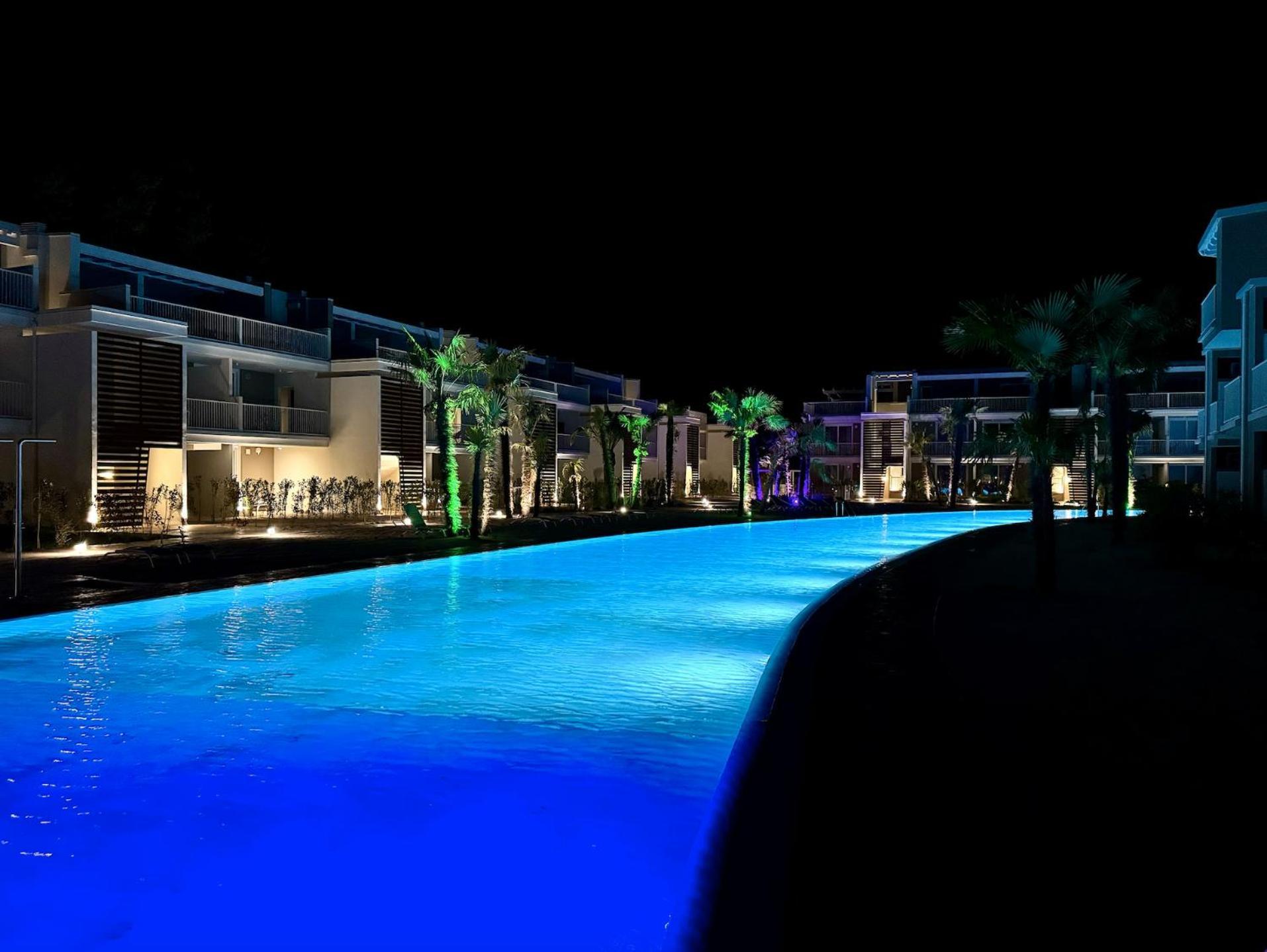 Residence Wave Island - Carraro Immobiliare Jesolo- Family Apartments Exterior foto